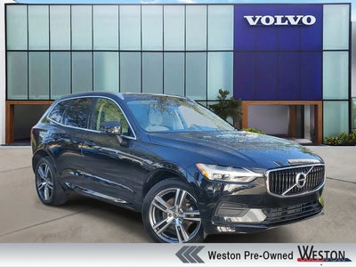 Photo of a 2021 Volvo XC60 T5 Momentum 4DR SUV for sale