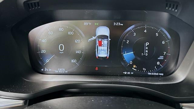 2021 Volvo XC60 T5 Momentum