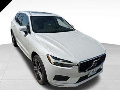 Photo of a 2021 Volvo XC60 T5 Momentum 4DR SUV for sale