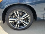 2020 XC60 Thumbnail 4