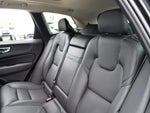 2021 XC60 Thumbnail 14
