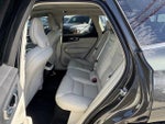 2021 XC60 Thumbnail 14
