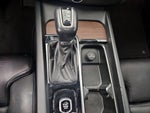 2020 XC60 Thumbnail 17