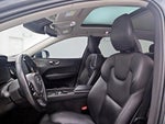 2020 XC60 Thumbnail 19