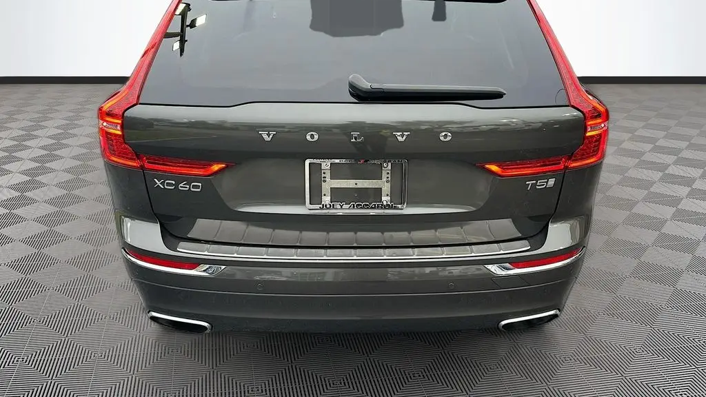 2020 Volvo XC60 T5 Inscription