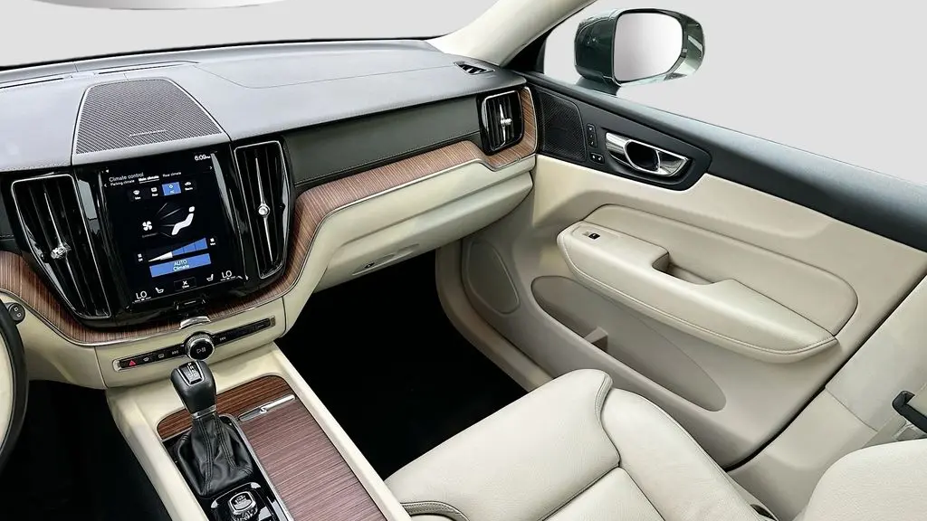 2020 Volvo XC60 T5 Inscription