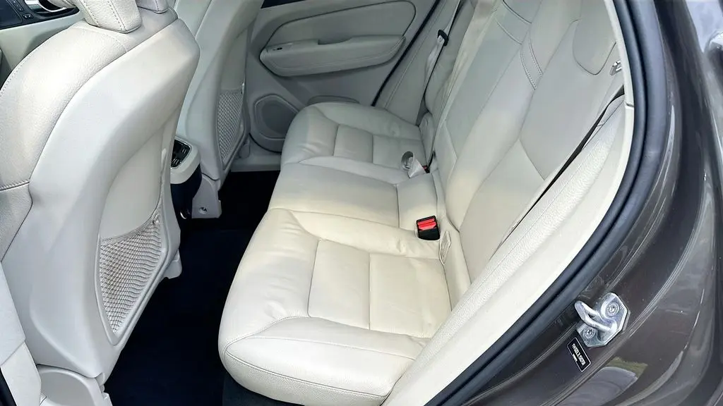 2020 Volvo XC60 T5 Inscription