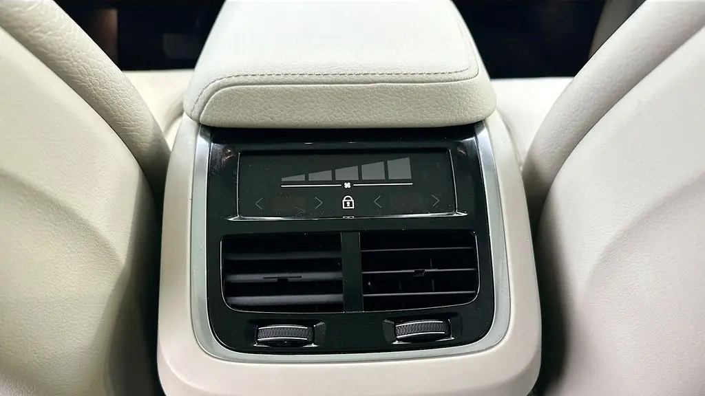 2020 Volvo XC60 T5 Inscription