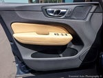 2020 XC60 Thumbnail 19