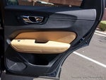 2020 XC60 Thumbnail 23