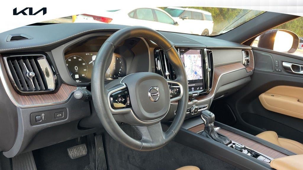 2021 Volvo XC60 T5 Inscription