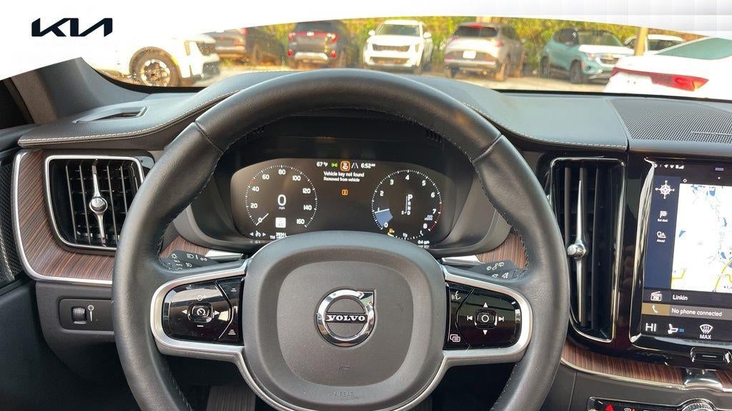 2021 Volvo XC60 T5 Inscription