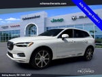 2021 XC60 Thumbnail 3