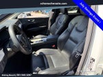 2021 XC60 Thumbnail 10