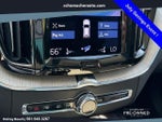 2021 XC60 Thumbnail 24