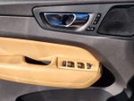 2021 XC60 Thumbnail 24