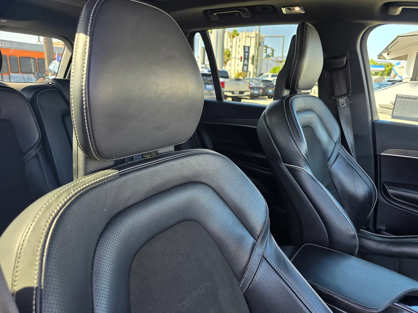 2018 Volvo XC90 - $15,631