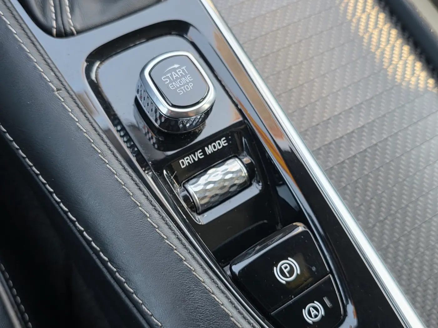 2018 Volvo XC90 - $15,631