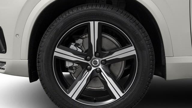 2018 Volvo XC90 T5 R-Design 5-Passenger
