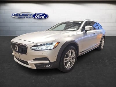 Photo of a 2018 Volvo V90 Cross Country AWD T5 4DR Wagon for sale
