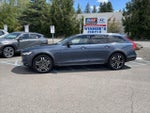 2018 V90 Cross Country Thumbnail 2