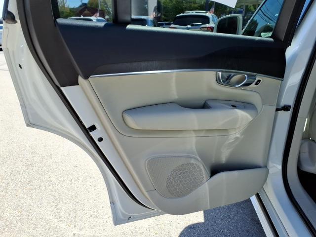 2020 Volvo XC90 - $24,400