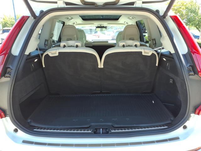 2020 Volvo XC90 - $24,400