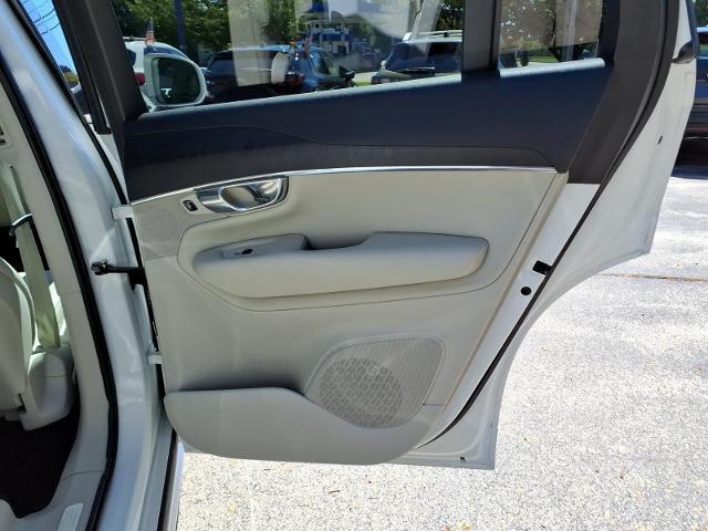 2020 Volvo XC90 - $24,400