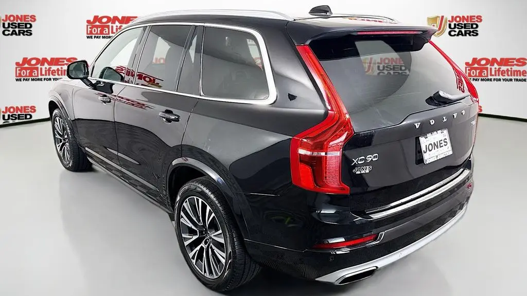 2021 Volvo XC90 T5 Momentum