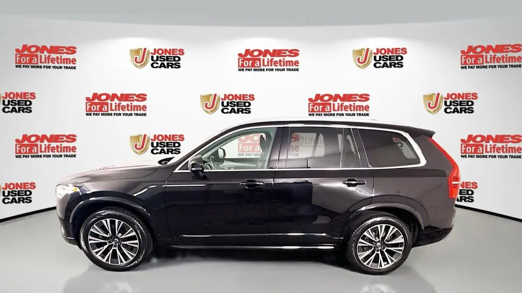 2021 Volvo XC90 T5 Momentum