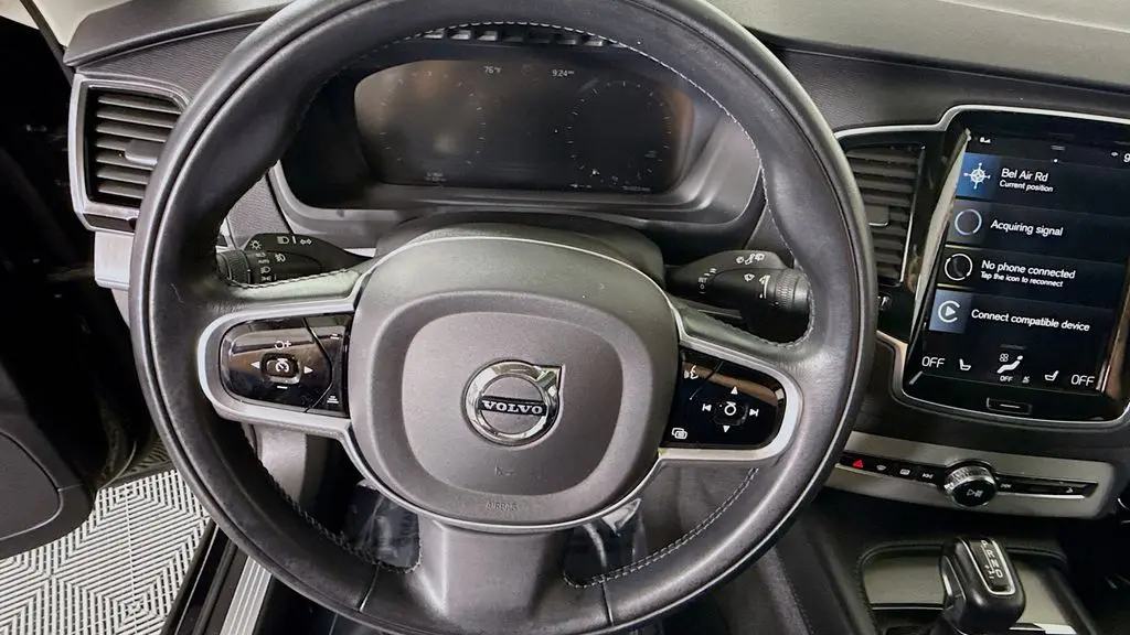 2021 Volvo XC90 T5 Momentum