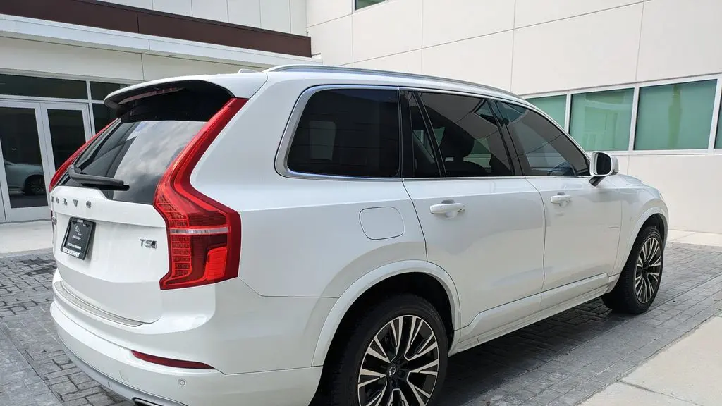 2020 Volvo XC90 T5 Momentum