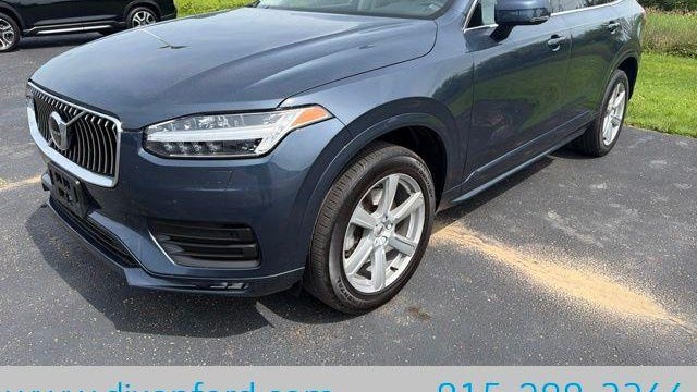 Preowned 2022 Volvo XC90 T5 Momentum for Sale