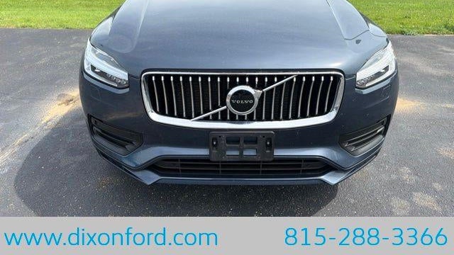 2022 Volvo XC90 T5 Momentum