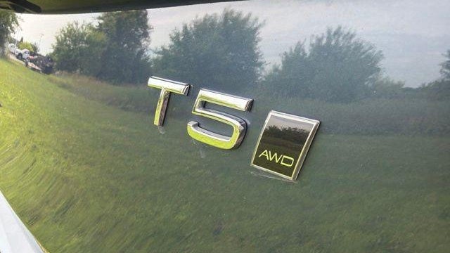 2022 Volvo XC90 T5 Momentum