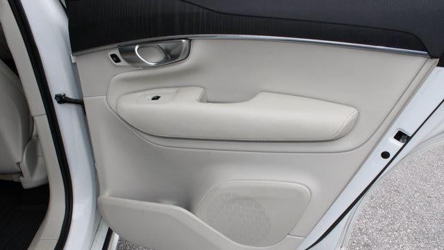 2020 Volvo XC90 T5 Momentum