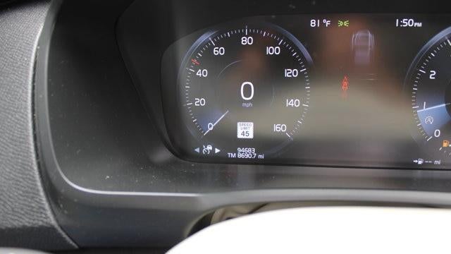 2020 Volvo XC90 T5 Momentum