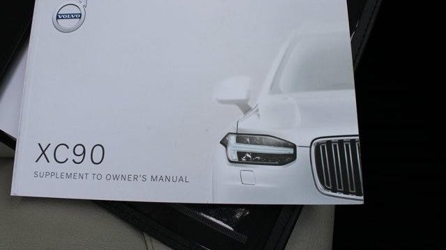 2020 Volvo XC90 T5 Momentum