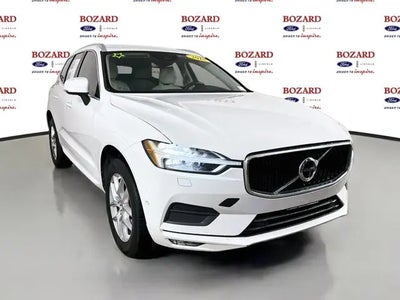 Photo of a 2018 Volvo XC60 AWD T5 Momentum 4DR SUV for sale