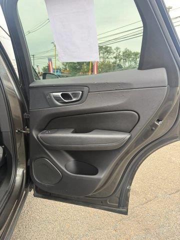2018 Volvo XC60 - $12,347