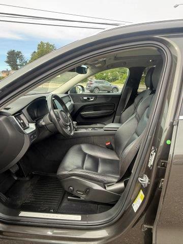2018 Volvo XC60 - $12,347