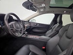 2021 XC60 Thumbnail 11