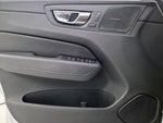 2021 XC60 Thumbnail 12