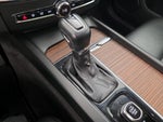 2021 XC60 Thumbnail 17