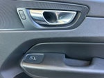 2020 XC60 Thumbnail 21