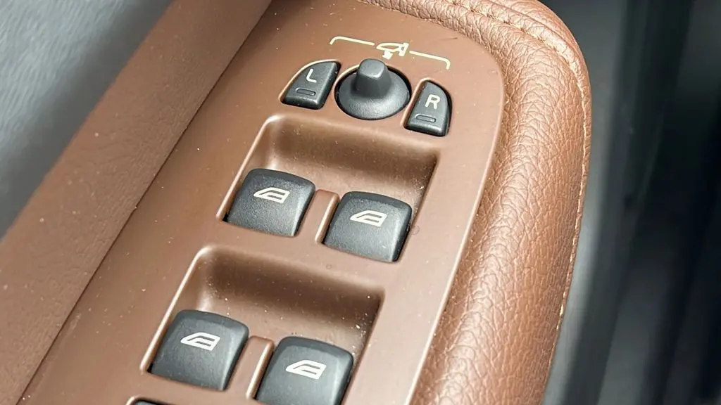 2020 Volvo XC60 T5 Momentum
