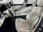 2018 XC60 Thumbnail 8