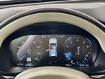 2018 XC60 Thumbnail 12