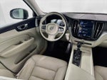 2018 XC60 Thumbnail 19