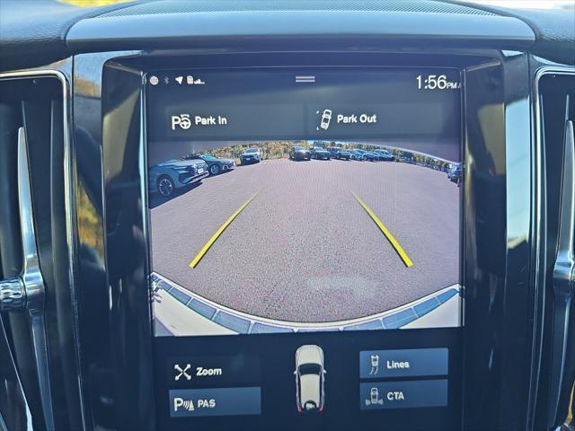 2018 Volvo XC60 - $14,998